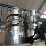 LOTE 249 - 01 LOTE COM VÁRIOS INSTRUMENTOS MUSICAIS COM AVARIAS. (NO ESTADO) ATENÇÃO! FAZER A VISITAÇÃO ANTES DE ARREMATAR, NÃO SABEMOS SE FUNCIONA. LEILÃO NÃO TEM GARANTIA E NEM DEVOLUÇÃO, SUJEITO A POSSÍVEIS AVARIAS VISÍVEIS/OCULTAS E/OU AUSÊNCIA DE COMPONENTES.