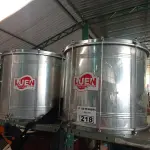 LOTE 218 - 02 INSTRUMENTOS MUSICAL (SURDO). (NO ESTADO) ATENÇÃO! FAZER A VISITAÇÃO ANTES DE ARREMATAR, NÃO SABEMOS SE FUNCIONA. LEILÃO NÃO TEM GARANTIA E NEM DEVOLUÇÃO, SUJEITO A POSSÍVEIS AVARIAS VISÍVEIS/OCULTAS E/OU AUSÊNCIA DE COMPONENTES.