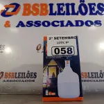 LOTE 058 - 01 LUMINÁRIA USB 60W. (NO ESTADO) ATENÇÃO! FAZER A VISITAÇÃO ANTES DE ARREMATAR, NÃO SABEMOS SE FUNCIONA. LEILÃO NÃO TEM GARANTIA E NEM DEVOLUÇÃO, SUJEITO A POSSÍVEIS AVARIAS VISÍVEIS/OCULTAS E/OU AUSÊNCIA DE COMPONENTES.