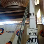 LOTE 603 - 01 LOTE COM VÁRIAS BARRAS DE FERRO ROSCADAS E RECORTES DE FERRO. (NO ESTADO) ATENÇÃO! FAZER A VISITAÇÃO ANTES DE ARREMATAR, NÃO SABEMOS SE FUNCIONA. LEILÃO NÃO TEM GARANTIA E NEM DEVOLUÇÃO, SUJEITO A POSSÍVEIS AVARIAS VISÍVEIS/OCULTAS E/OU AUSÊNCIA DE COMPONENTES.