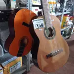 LOTE 196 - 03 VIOLÕES MARCAS E MODELOS DIVERSOS COM AVARIAS. (NO ESTADO) ATENÇÃO! FAZER A VISITAÇÃO ANTES DE ARREMATAR, NÃO SABEMOS SE FUNCIONA. LEILÃO NÃO TEM GARANTIA E NEM DEVOLUÇÃO, SUJEITO A POSSÍVEIS AVARIAS VISÍVEIS/OCULTAS E/OU AUSÊNCIA DE COMPONENTES.