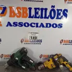 LOTE 149 - 01 SOPRADOR TÉRMICO E 01 PARAFUSADEIRA. (NO ESTADO) ATENÇÃO! FAZER A VISITAÇÃO ANTES DE ARREMATAR, NÃO SABEMOS SE FUNCIONA. LEILÃO NÃO TEM GARANTIA E NEM DEVOLUÇÃO, SUJEITO A POSSÍVEIS AVARIAS VISÍVEIS/OCULTAS E/OU AUSÊNCIA DE COMPONENTES.