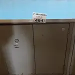 LOTE 491 - 01 ARMÁRIO BAIXO EM AÇO COM 04 PORTAS. (NO ESTADO) ATENÇÃO! FAZER A VISITAÇÃO ANTES DE ARREMATAR, NÃO SABEMOS SE FUNCIONA. LEILÃO NÃO TEM GARANTIA E NEM DEVOLUÇÃO, SUJEITO A POSSÍVEIS AVARIAS VISÍVEIS/OCULTAS E/OU AUSÊNCIA DE COMPONENTES.