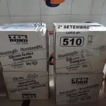 LOTE 510 - 04 CAIXAS COM SILICONE TRANSPARENTE MULTIUSO COM 24 UNIDADES CADA. (NO ESTADO) ATENÇÃO! FAZER A VISITAÇÃO ANTES DE ARREMATAR, NÃO SABEMOS SE FUNCIONA. LEILÃO NÃO TEM GARANTIA E NEM DEVOLUÇÃO, SUJEITO A POSSÍVEIS AVARIAS VISÍVEIS/OCULTAS E/OU AUSÊNCIA DE COMPONENTES.