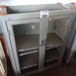 LOTE 558 - 01 ARMÁRIO EM AÇO COM AVARIAS. (NO ESTADO) ATENÇÃO! FAZER A VISITAÇÃO ANTES DE ARREMATAR, NÃO SABEMOS SE FUNCIONA. LEILÃO NÃO TEM GARANTIA E NEM DEVOLUÇÃO, SUJEITO A POSSÍVEIS AVARIAS VISÍVEIS/OCULTAS E/OU AUSÊNCIA DE COMPONENTES.