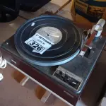 LOTE 326 - 01 TOCA-DISCOS GARRAD. (NO ESTADO) ATENÇÃO! FAZER A VISITAÇÃO ANTES DE ARREMATAR, NÃO SABEMOS SE FUNCIONA. LEILÃO NÃO TEM GARANTIA E NEM DEVOLUÇÃO, SUJEITO A POSSÍVEIS AVARIAS VISÍVEIS/OCULTAS E/OU AUSÊNCIA DE COMPONENTES.