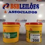 LOTE 398 - 01 BALDE DE SIKACRYL-203, SELANTE ACRÍLICO FLEXÍVEL 5KG E 01 BALDE DE SIKA TOP 107 CINZA, ARGAMASSA POLIMÉRICA IMPERMEABILIZANTE DE ALTO DESEMPENHO.  (NO ESTADO) ATENÇÃO! FAZER A VISITAÇÃO ANTES DE ARREMATAR, NÃO SABEMOS SE FUNCIONA. LEILÃO NÃO TEM GARANTIA E NEM DEVOLUÇÃO, SUJEITO A POSSÍVEIS AVARIAS VISÍVEIS/OCULTAS E/OU AUSÊNCIA DE COMPONENTES.