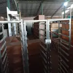 LOTE 543 - 03 CARRINHOS PARA TRANSPORTE DE BANDEJAS EM AÇO INOX. (NO ESTADO) ATENÇÃO! FAZER A VISITAÇÃO ANTES DE ARREMATAR, NÃO SABEMOS SE FUNCIONA. LEILÃO NÃO TEM GARANTIA E NEM DEVOLUÇÃO, SUJEITO A POSSÍVEIS AVARIAS VISÍVEIS/OCULTAS E/OU AUSÊNCIA DE COMPONENTES.