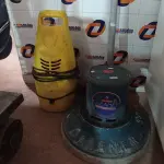 LOTE 547 - 01 ENCERADEIRA INDUSTRIAL E 01 SUCATA DE LAVADORA DE ALTA PRESSÃO. (NO ESTADO) ATENÇÃO! FAZER A VISITAÇÃO ANTES DE ARREMATAR, NÃO SABEMOS SE FUNCIONA. LEILÃO NÃO TEM GARANTIA E NEM DEVOLUÇÃO, SUJEITO A POSSÍVEIS AVARIAS VISÍVEIS/OCULTAS E/OU AUSÊNCIA DE COMPONENTES.
