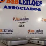 LOTE 554 - 02 TERMINAIS WYSE. (NO ESTADO) ATENÇÃO! FAZER A VISITAÇÃO ANTES DE ARREMATAR, NÃO SABEMOS SE FUNCIONA. LEILÃO NÃO TEM GARANTIA E NEM DEVOLUÇÃO, SUJEITO A POSSÍVEIS AVARIAS VISÍVEIS/OCULTAS E/OU AUSÊNCIA DE COMPONENTES.