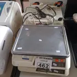 LOTE 462 - 04 BALANÇAS MARCAS E MODELOS DIVERSOS. (NO ESTADO) ATENÇÃO! FAZER A VISITAÇÃO ANTES DE ARREMATAR, NÃO SABEMOS SE FUNCIONA. LEILÃO NÃO TEM GARANTIA E NEM DEVOLUÇÃO, SUJEITO A POSSÍVEIS AVARIAS VISÍVEIS/OCULTAS E/OU AUSÊNCIA DE COMPONENTES.