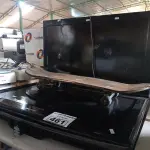 LOTE 461 - 01 SKATE E 02 TVS MARCAS E MODELOS DIVERSOS PARA RETIRADA DE PEÇAS. (NO ESTADO) ATENÇÃO! FAZER A VISITAÇÃO ANTES DE ARREMATAR, NÃO SABEMOS SE FUNCIONA. LEILÃO NÃO TEM GARANTIA E NEM DEVOLUÇÃO, SUJEITO A POSSÍVEIS AVARIAS VISÍVEIS/OCULTAS E/OU AUSÊNCIA DE COMPONENTES.