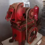 LOTE 572 - 01 BOMBA CARNEIRO 1.5HP 220/380V. (NO ESTADO) ATENÇÃO! FAZER A VISITAÇÃO ANTES DE ARREMATAR, NÃO SABEMOS SE FUNCIONA. LEILÃO NÃO TEM GARANTIA E NEM DEVOLUÇÃO, SUJEITO A POSSÍVEIS AVARIAS VISÍVEIS/OCULTAS E/OU AUSÊNCIA DE COMPONENTES.