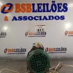 LOTE 411 - 01 BOMBA D’AGUA. (NO ESTADO) ATENÇÃO! FAZER A VISITAÇÃO ANTES DE ARREMATAR, NÃO SABEMOS SE FUNCIONA. LEILÃO NÃO TEM GARANTIA E NEM DEVOLUÇÃO, SUJEITO A POSSÍVEIS AVARIAS VISÍVEIS/OCULTAS E/OU AUSÊNCIA DE COMPONENTES.