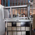 LOTE 492 - 02 CARRINHOS EM AÇO COM RODINHAS SENDO 01 COM ORGANIZADORES DE PLÁSTICO. (NO ESTADO) ATENÇÃO! FAZER A VISITAÇÃO ANTES DE ARREMATAR, NÃO SABEMOS SE FUNCIONA. LEILÃO NÃO TEM GARANTIA E NEM DEVOLUÇÃO, SUJEITO A POSSÍVEIS AVARIAS VISÍVEIS/OCULTAS E/OU AUSÊNCIA DE COMPONENTES.