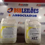 LOTE 427 - 20 LITROS DE DESINFETANTE HOSPITALAR PARA SUPERFÍCIES FIXAS E ARTIGOS NÃO CRÍTICOS. (NO ESTADO) ATENÇÃO! FAZER A VISITAÇÃO ANTES DE ARREMATAR, NÃO SABEMOS SE FUNCIONA. LEILÃO NÃO TEM GARANTIA E NEM DEVOLUÇÃO, SUJEITO A POSSÍVEIS AVARIAS VISÍVEIS/OCULTAS E/OU AUSÊNCIA DE COMPONENTES.