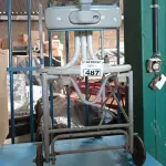 LOTE 487 - 02 BANQUETAS PARA CADEIRA DE DENTISTA E 01 SUCATA DE CADEIRA DE RODAS. (NO ESTADO) ATENÇÃO! FAZER A VISITAÇÃO ANTES DE ARREMATAR, NÃO SABEMOS SE FUNCIONA. LEILÃO NÃO TEM GARANTIA E NEM DEVOLUÇÃO, SUJEITO A POSSÍVEIS AVARIAS VISÍVEIS/OCULTAS E/OU AUSÊNCIA DE COMPONENTES.