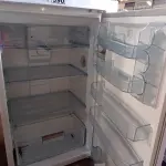 LOTE 390 - 01 GELADEIRA FROST FREE MARCA BOSCH 220V. (NO ESTADO) ATENÇÃO! FAZER A VISITAÇÃO ANTES DE ARREMATAR, NÃO SABEMOS SE FUNCIONA. LEILÃO NÃO TEM GARANTIA E NEM DEVOLUÇÃO, SUJEITO A POSSÍVEIS AVARIAS VISÍVEIS/OCULTAS E/OU AUSÊNCIA DE COMPONENTES.