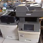 LOTE 385 - 03 IMPRESSORAS SENDO 01 MULTIFUNCIONAL LEXMARK MODELO X656-DE. (NO ESTADO) ATENÇÃO! FAZER A VISITAÇÃO ANTES DE ARREMATAR, NÃO SABEMOS SE FUNCIONA. LEILÃO NÃO TEM GARANTIA E NEM DEVOLUÇÃO, SUJEITO A POSSÍVEIS AVARIAS VISÍVEIS/OCULTAS E/OU AUSÊNCIA DE COMPONENTES.