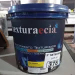 LOTE 378 - 01 BALDE DE REVESTIMENTO TEXTURIZADO INTERIORES/EXTERIORES NA COR BRANCO BASE. (NO ESTADO) ATENÇÃO! FAZER A VISITAÇÃO ANTES DE ARREMATAR, NÃO SABEMOS SE FUNCIONA. LEILÃO NÃO TEM GARANTIA E NEM DEVOLUÇÃO, SUJEITO A POSSÍVEIS AVARIAS VISÍVEIS/OCULTAS E/OU AUSÊNCIA DE COMPONENTES.