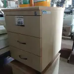 LOTE 469 - 02 GAVETEIROS EM MADEIRA COM 03 GAVETAS. (NO ESTADO) ATENÇÃO! FAZER A VISITAÇÃO ANTES DE ARREMATAR, NÃO SABEMOS SE FUNCIONA. LEILÃO NÃO TEM GARANTIA E NEM DEVOLUÇÃO, SUJEITO A POSSÍVEIS AVARIAS VISÍVEIS/OCULTAS E/OU AUSÊNCIA DE COMPONENTES.