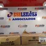LOTE 513 - 02 CAIXAS COM COLA TUBO ST 175G COM 15 FRASCOS CADA. (NO ESTADO) ATENÇÃO! FAZER A VISITAÇÃO ANTES DE ARREMATAR, NÃO SABEMOS SE FUNCIONA. LEILÃO NÃO TEM GARANTIA E NEM DEVOLUÇÃO, SUJEITO A POSSÍVEIS AVARIAS VISÍVEIS/OCULTAS E/OU AUSÊNCIA DE COMPONENTES.