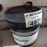 LOTE 497 - 01 BALDE DE GRAXA EVORA POLY EX NLGI:2 10KG. (NO ESTADO) ATENÇÃO! FAZER A VISITAÇÃO ANTES DE ARREMATAR, NÃO SABEMOS SE FUNCIONA. LEILÃO NÃO TEM GARANTIA E NEM DEVOLUÇÃO, SUJEITO A POSSÍVEIS AVARIAS VISÍVEIS/OCULTAS E/OU AUSÊNCIA DE COMPONENTES.
