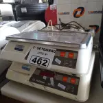 LOTE 462 - 04 BALANÇAS MARCAS E MODELOS DIVERSOS. (NO ESTADO) ATENÇÃO! FAZER A VISITAÇÃO ANTES DE ARREMATAR, NÃO SABEMOS SE FUNCIONA. LEILÃO NÃO TEM GARANTIA E NEM DEVOLUÇÃO, SUJEITO A POSSÍVEIS AVARIAS VISÍVEIS/OCULTAS E/OU AUSÊNCIA DE COMPONENTES.