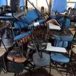 LOTE 538 - 01 LOTE COM VÁRIAS CADEIRAS DE ESCRITÓRIO/AUDITÓRIO MARCAS E MODELOS DIVERSOS. (NO ESTADO) ATENÇÃO! FAZER A VISITAÇÃO ANTES DE ARREMATAR, NÃO SABEMOS SE FUNCIONA. LEILÃO NÃO TEM GARANTIA E NEM DEVOLUÇÃO, SUJEITO A POSSÍVEIS AVARIAS VISÍVEIS/OCULTAS E/OU AUSÊNCIA DE COMPONENTES.