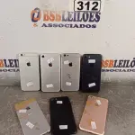 LOTE 312 - 06 CELULARES MARCAS IPHONE MODELOS DIVERSOS PARA RETIRADA DE PEÇAS. (NO ESTADO) ATENÇÃO! FAZER A VISITAÇÃO ANTES DE ARREMATAR, NÃO SABEMOS SE FUNCIONA. LEILÃO NÃO TEM GARANTIA E NEM DEVOLUÇÃO, SUJEITO A POSSÍVEIS AVARIAS VISÍVEIS/OCULTAS E/OU AUSÊNCIA DE COMPONENTES.