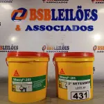 LOTE 431 - 02 BALDES DE SIKACRYL-203, SELANTE ACRÍLICO FLEXÍVEL 5KG. (NO ESTADO) ATENÇÃO! FAZER A VISITAÇÃO ANTES DE ARREMATAR, NÃO SABEMOS SE FUNCIONA. LEILÃO NÃO TEM GARANTIA E NEM DEVOLUÇÃO, SUJEITO A POSSÍVEIS AVARIAS VISÍVEIS/OCULTAS E/OU AUSÊNCIA DE COMPONENTES.