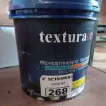 LOTE 268 - 01 BALDE DE REVESTIMENTO TEXTURIZADO INTERIORES/EXTERIORES NA COR BRANCO BASE. (NO ESTADO) ATENÇÃO! FAZER A VISITAÇÃO ANTES DE ARREMATAR, NÃO SABEMOS SE FUNCIONA. LEILÃO NÃO TEM GARANTIA E NEM DEVOLUÇÃO, SUJEITO A POSSÍVEIS AVARIAS VISÍVEIS/OCULTAS E/OU AUSÊNCIA DE COMPONENTES.