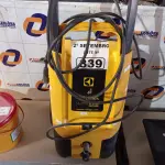 LOTE 339 - 01 LAVADORA DE ALTA PRESSÃO MARCA ELECTROLUX ULTRA PRO 2400PSI 220V. (NO ESTADO) ATENÇÃO! FAZER A VISITAÇÃO ANTES DE ARREMATAR, NÃO SABEMOS SE FUNCIONA. LEILÃO NÃO TEM GARANTIA E NEM DEVOLUÇÃO, SUJEITO A POSSÍVEIS AVARIAS VISÍVEIS/OCULTAS E/OU AUSÊNCIA DE COMPONENTES.
