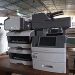 LOTE 523 - 04 IMPRESSORAS SENDO 01 MULTIFUNCIONAL MARCA LEXMARK MODELO X656-DE. (NO ESTADO) ATENÇÃO! FAZER A VISITAÇÃO ANTES DE ARREMATAR, NÃO SABEMOS SE FUNCIONA. LEILÃO NÃO TEM GARANTIA E NEM DEVOLUÇÃO, SUJEITO A POSSÍVEIS AVARIAS VISÍVEIS/OCULTAS E/OU AUSÊNCIA DE COMPONENTES.