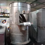 LOTE 362 - 01 DESCASCADOR DE BATATAS INDUSTRIAL. (NO ESTADO) ATENÇÃO! FAZER A VISITAÇÃO ANTES DE ARREMATAR, NÃO SABEMOS SE FUNCIONA. LEILÃO NÃO TEM GARANTIA E NEM DEVOLUÇÃO, SUJEITO A POSSÍVEIS AVARIAS VISÍVEIS/OCULTAS E/OU AUSÊNCIA DE COMPONENTES.