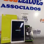 LOTE 586 - 01 SAMSUNG GALAXY TAB-E E 01 CARREGADOR MOTOROLA. (NO ESTADO) ATENÇÃO! FAZER A VISITAÇÃO ANTES DE ARREMATAR, NÃO SABEMOS SE FUNCIONA. LEILÃO NÃO TEM GARANTIA E NEM DEVOLUÇÃO, SUJEITO A POSSÍVEIS AVARIAS VISÍVEIS/OCULTAS E/OU AUSÊNCIA DE COMPONENTES.