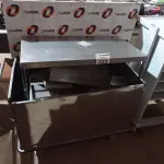 LOTE 533 - 02 CARRINHOS E VÁRIAS BANDEJAS EM INOX. (NO ESTADO) ATENÇÃO! FAZER A VISITAÇÃO ANTES DE ARREMATAR, NÃO SABEMOS SE FUNCIONA. LEILÃO NÃO TEM GARANTIA E NEM DEVOLUÇÃO, SUJEITO A POSSÍVEIS AVARIAS VISÍVEIS/OCULTAS E/OU AUSÊNCIA DE COMPONENTES.