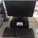 LOTE 433 - 01 CPU, 01 MONITOR E 02 TECLADOS. (NO ESTADO) ATENÇÃO! FAZER A VISITAÇÃO ANTES DE ARREMATAR, NÃO SABEMOS SE FUNCIONA. LEILÃO NÃO TEM GARANTIA E NEM DEVOLUÇÃO, SUJEITO A POSSÍVEIS AVARIAS VISÍVEIS/OCULTAS E/OU AUSÊNCIA DE COMPONENTES.