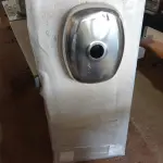 LOTE 507 - 01 PIA EM AÇO INOX CIMENTADA COM 01 CUBA MEDINDO 1,80M X 0,53CM. (NO ESTADO) ATENÇÃO! FAZER A VISITAÇÃO ANTES DE ARREMATAR, NÃO SABEMOS SE FUNCIONA. LEILÃO NÃO TEM GARANTIA E NEM DEVOLUÇÃO, SUJEITO A POSSÍVEIS AVARIAS VISÍVEIS/OCULTAS E/OU AUSÊNCIA DE COMPONENTES.