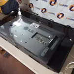LOTE 337 - 02 TV’S MARCAS LG MODELOS DIVERSOS PARA RETIRADA DE PEÇAS. (NO ESTADO) ATENÇÃO! FAZER A VISITAÇÃO ANTES DE ARREMATAR, NÃO SABEMOS SE FUNCIONA. LEILÃO NÃO TEM GARANTIA E NEM DEVOLUÇÃO, SUJEITO A POSSÍVEIS AVARIAS VISÍVEIS/OCULTAS E/OU AUSÊNCIA DE COMPONENTES.