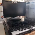 LOTE 452 - 01 CPU, 01 MONITOR E 02 TECLADOS. (NO ESTADO) ATENÇÃO! FAZER A VISITAÇÃO ANTES DE ARREMATAR, NÃO SABEMOS SE FUNCIONA. LEILÃO NÃO TEM GARANTIA E NEM DEVOLUÇÃO, SUJEITO A POSSÍVEIS AVARIAS VISÍVEIS/OCULTAS E/OU AUSÊNCIA DE COMPONENTES.
