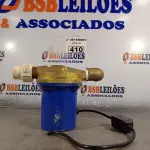 LOTE 410 - 01 BOMBA D’AGUA PARA BANHEIRA DE HIDROMASSAGEM. (NO ESTADO) ATENÇÃO! FAZER A VISITAÇÃO ANTES DE ARREMATAR, NÃO SABEMOS SE FUNCIONA. LEILÃO NÃO TEM GARANTIA E NEM DEVOLUÇÃO, SUJEITO A POSSÍVEIS AVARIAS VISÍVEIS/OCULTAS E/OU AUSÊNCIA DE COMPONENTES.