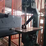 LOTE 576 - 01 SERRA FITA INDUSTRIAL. (NO ESTADO) ATENÇÃO! FAZER A VISITAÇÃO ANTES DE ARREMATAR, NÃO SABEMOS SE FUNCIONA. LEILÃO NÃO TEM GARANTIA E NEM DEVOLUÇÃO, SUJEITO A POSSÍVEIS AVARIAS VISÍVEIS/OCULTAS E/OU AUSÊNCIA DE COMPONENTES.