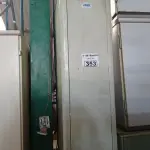 LOTE 353 - 02 BEBEDOUROS DE COLUNA COM AVARIAS. (NO ESTADO) ATENÇÃO! FAZER A VISITAÇÃO ANTES DE ARREMATAR, NÃO SABEMOS SE FUNCIONA. LEILÃO NÃO TEM GARANTIA E NEM DEVOLUÇÃO, SUJEITO A POSSÍVEIS AVARIAS VISÍVEIS/OCULTAS E/OU AUSÊNCIA DE COMPONENTES.
