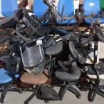 LOTE 537 - 01 LOTE COM VÁRIAS CADEIRAS DE ESCRITÓRIO MARCAS E MODELOS DIVERSOS. (NO ESTADO) ATENÇÃO! FAZER A VISITAÇÃO ANTES DE ARREMATAR, NÃO SABEMOS SE FUNCIONA. LEILÃO NÃO TEM GARANTIA E NEM DEVOLUÇÃO, SUJEITO A POSSÍVEIS AVARIAS VISÍVEIS/OCULTAS E/OU AUSÊNCIA DE COMPONENTES.