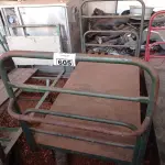 LOTE 605 - 01 CARRINHO PARA TRANSPORTE DE CARGAS COM AVARIAS. (NO ESTADO) ATENÇÃO! FAZER A VISITAÇÃO ANTES DE ARREMATAR, NÃO SABEMOS SE FUNCIONA. LEILÃO NÃO TEM GARANTIA E NEM DEVOLUÇÃO, SUJEITO A POSSÍVEIS AVARIAS VISÍVEIS/OCULTAS E/OU AUSÊNCIA DE COMPONENTES.