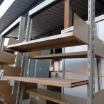 LOTE 608 - 01 ESTANTE EM AÇO COM 07 PRATELEIRAS. (NO ESTADO) ATENÇÃO! FAZER A VISITAÇÃO ANTES DE ARREMATAR, NÃO SABEMOS SE FUNCIONA. LEILÃO NÃO TEM GARANTIA E NEM DEVOLUÇÃO, SUJEITO A POSSÍVEIS AVARIAS VISÍVEIS/OCULTAS E/OU AUSÊNCIA DE COMPONENTES.