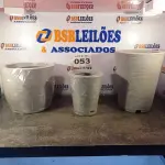 LOTE 053 - 03 - VASOS DE PLANTAS (NO ESTADO, NÃO SABEMOS SE FUNCIONA. LEILÃO NÃO TEM GARANTIA E NEM DEVOLUÇÃO, SUJEITO A POSSÍVEIS AVARIAS VISÍVEIS/OCULTAS E/OU AUSÊNCIA DE COMPONENTES)
