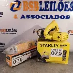 LOTE 075 - 01 SERRA MÁRMORE 01 ESMERILHADEIRA ANGULAR (NO ESTADO, NÃO SABEMOS SE FUNCIONA. LEILÃO NÃO TEM GARANTIA E NEM DEVOLUÇÃO, SUJEITO A POSSÍVEIS AVARIAS VISÍVEIS/OCULTAS E/OU AUSÊNCIA DE COMPONENTES)