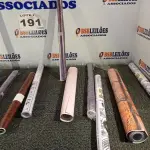 LOTE 191 - 13 – PAPEIS DE PAREDE DIVERSOS (NO ESTADO, NÃO SABEMOS SE FUNCIONA. LEILÃO NÃO TEM GARANTIA E NEM DEVOLUÇÃO, SUJEITO A POSSÍVEIS AVARIAS VISÍVEIS/OCULTAS E/OU AUSÊNCIA DE COMPONENTES)